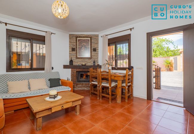 Casa rural en Cártama - Cubo's Villa Lula Casa rural en Cártama - Cubo's Villa Lula