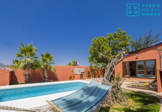 Piscina privada de esta finca en Alhaurín el Grande