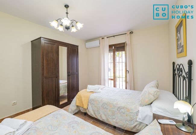 Casa rural en Alhaurín el Grande - Cubo's Finca La Deseada Casa rural en Alhaurín el Grande - Cubo's Finca La Deseada