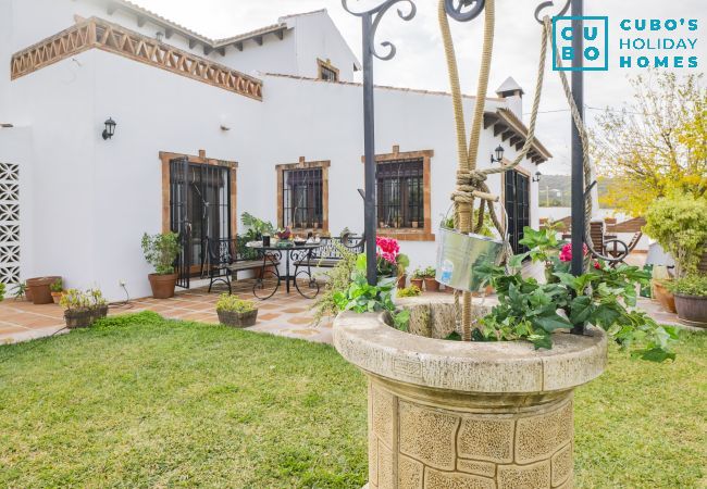 Casa rural en Alhaurín el Grande - Cubo's Finca La Deseada Casa rural en Alhaurín el Grande - Cubo's Finca La Deseada