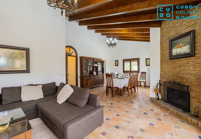 Casa rural en Alhaurín el Grande - Cubo's Finca La Deseada Casa rural en Alhaurín el Grande - Cubo's Finca La Deseada