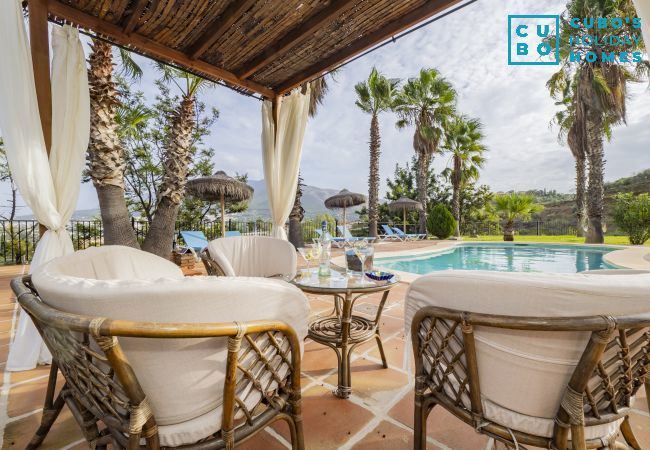 Casa rural en Alhaurín el Grande - Cubo's Finca La Deseada Casa rural en Alhaurín el Grande - Cubo's Finca La Deseada