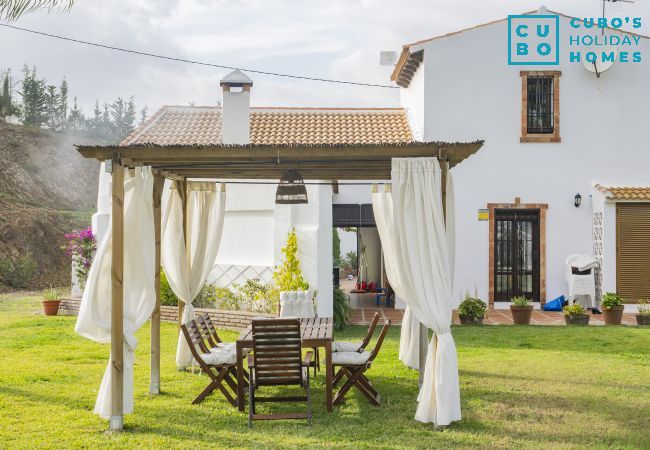 Casa rural en Alhaurín el Grande - Cubo's Finca La Deseada Casa rural en Alhaurín el Grande - Cubo's Finca La Deseada