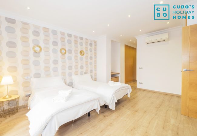 Apartamento en La Cala de Mijas - Cubo's Beach Side Apartment at La Cala Apartamento en La Cala de Mijas - Cubo's Beach Side Apartment at La Cala