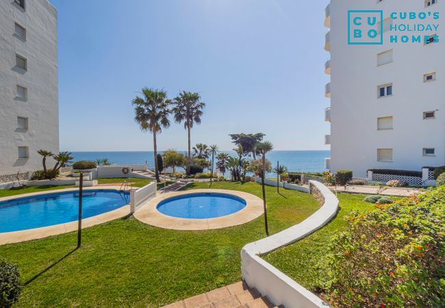 Apartamento en Mijas Costa - Cubo's La Bambera First Line Beach