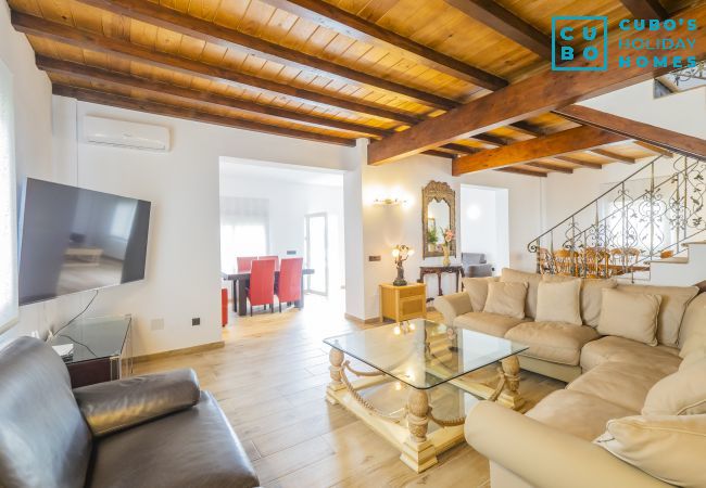 Villa en Alhaurín el Grande - Cubo's Villa El Encinar Villa en Alhaurín el Grande - Cubo's Villa El Encinar