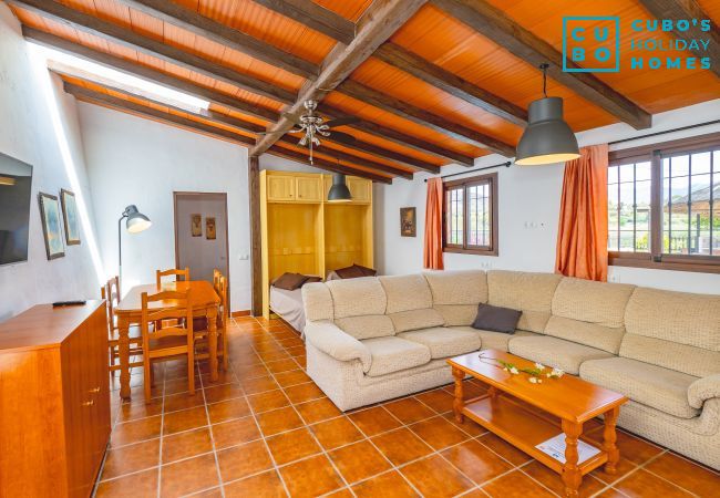 Casa rural en Cártama - Cubo's Casita Rural Haro Casa rural en Cártama - Cubo's Casita Rural Haro