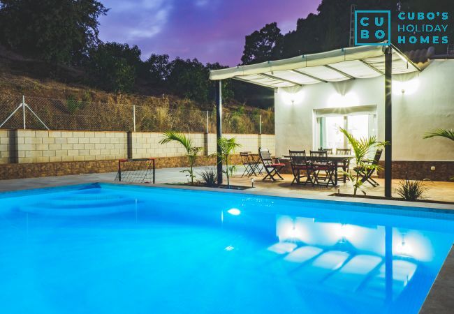 Casa rural en Alhaurín el Grande - Cubo's Finca Armonia Casa rural en Alhaurín el Grande - Cubo's Finca Armonia