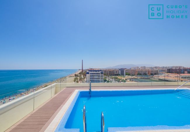 Apartamento en Málaga - Cubo's Sea View Pacifico Street & Free Parking