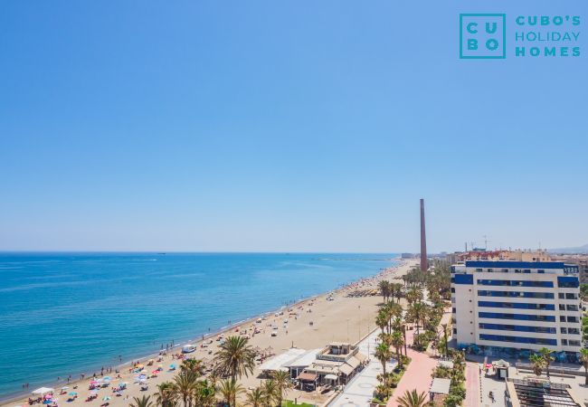 Apartamento en Málaga - Cubo's Sea View Pacifico Street & Free Parking