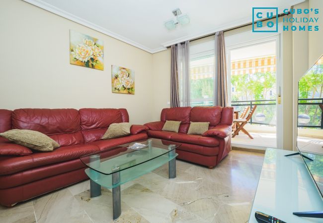 Apartamento en Torremolinos - Cubo's Urban Brigitte Torremolinos & Parking