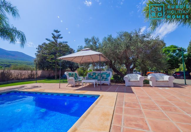 Casa rural en Alhaurín el Grande - Cubo's Finca Los Acebuches Casa rural en Alhaurín el Grande - Cubo's Finca Los Acebuches