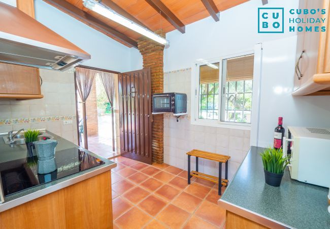 Casa rural en Alhaurín el Grande - Cubo's Finca Los Acebuches Casa rural en Alhaurín el Grande - Cubo's Finca Los Acebuches