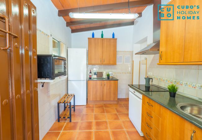 Casa rural en Alhaurín el Grande - Cubo's Finca Los Acebuches Casa rural en Alhaurín el Grande - Cubo's Finca Los Acebuches