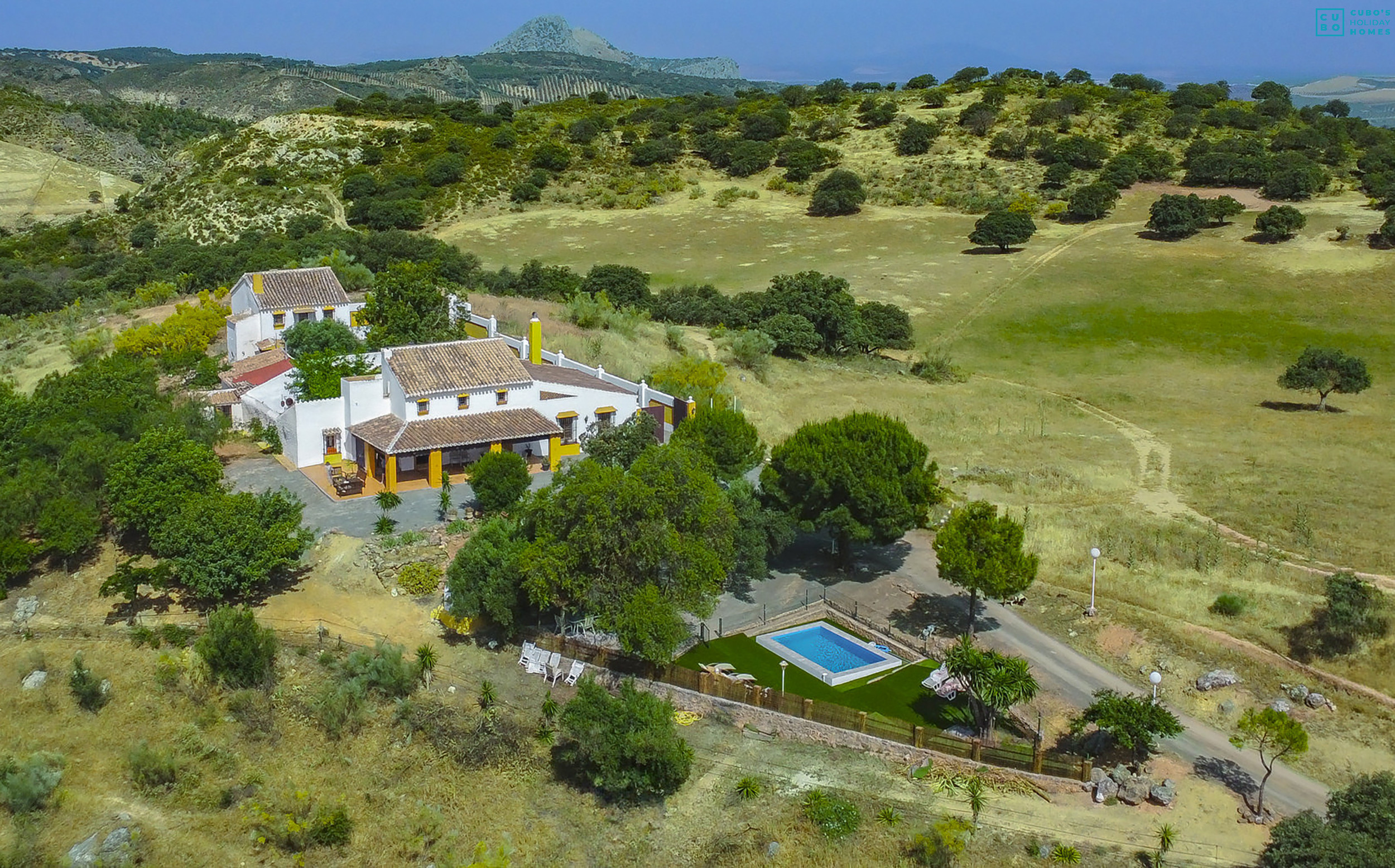 Casa rural con piscina en Archidona