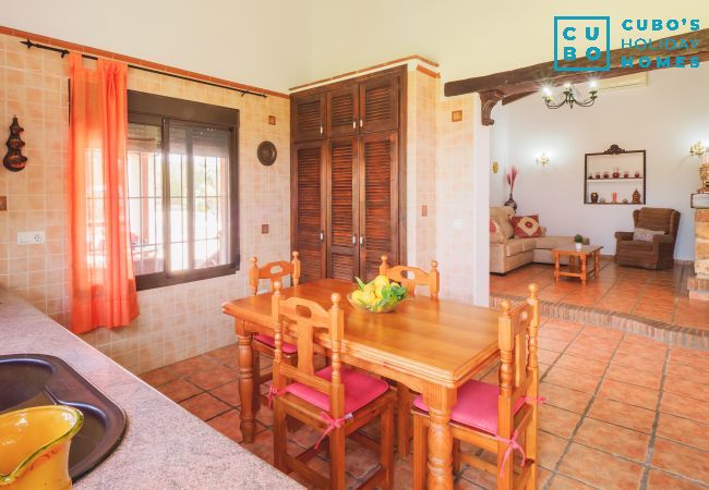 Casa rural en Alhaurín el Grande - Cubo's Casa El Recreo de La Abuela Casa rural en Alhaurín el Grande - Cubo's Casa El Recreo de La Abuela
