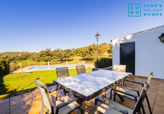 Casa rural en Alcalá del Valle - Cubo's Casa Rural Hacienda El Baldio Casa rural en Alcalá del Valle - Cubo's Casa Rural Hacienda El Baldio