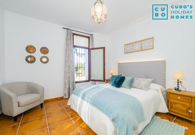 Casa rural en Alcalá del Valle - Cubo's Casa Rural Hacienda El Baldio Casa rural en Alcalá del Valle - Cubo's Casa Rural Hacienda El Baldio