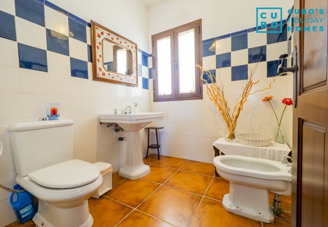 Casa rural en Alcalá del Valle - Cubo's Casa Rural Hacienda El Baldio Casa rural en Alcalá del Valle - Cubo's Casa Rural Hacienda El Baldio