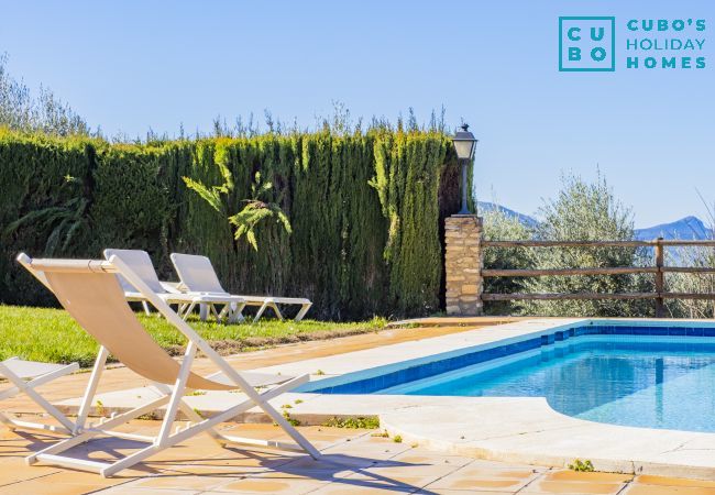 Casa rural en Alcalá del Valle - Cubo's Casa Rural Hacienda El Baldio Casa rural en Alcalá del Valle - Cubo's Casa Rural Hacienda El Baldio