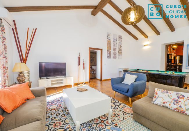 Casa rural en Alcalá del Valle - Cubo's Casa Rural Hacienda El Baldio Casa rural en Alcalá del Valle - Cubo's Casa Rural Hacienda El Baldio