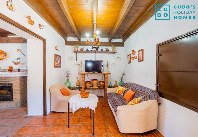 Casa rural en Cártama - Cubo's Cortijo La Palmera Casa rural en Cártama - Cubo's Cortijo La Palmera
