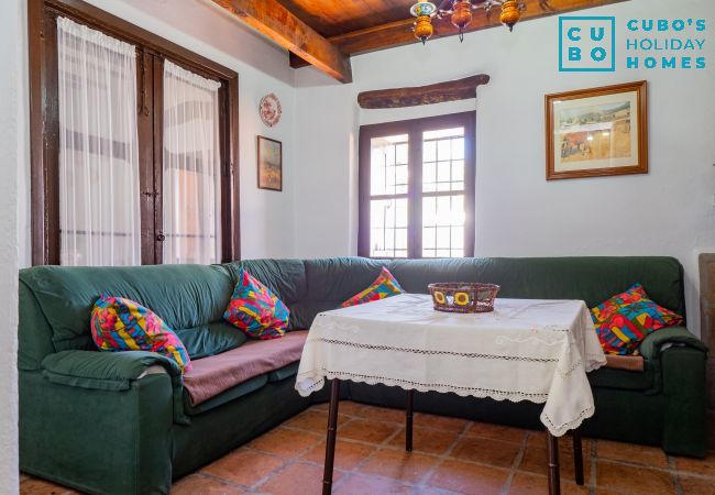 Casa rural en Cártama - Cubo's Cortijo La Palmera Casa rural en Cártama - Cubo's Cortijo La Palmera