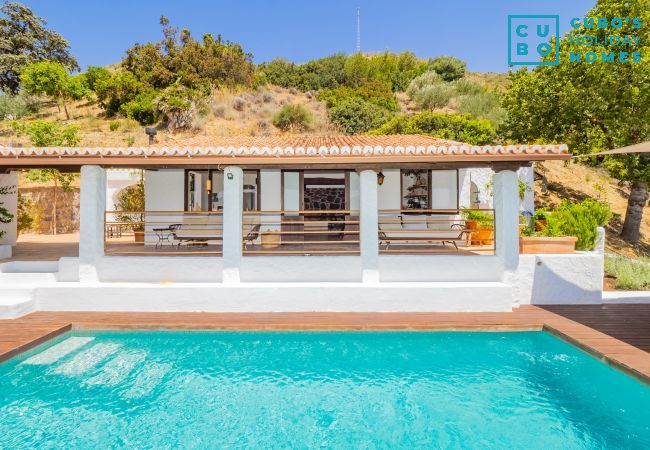 Casa rural en Coín - Cubo's Mountain View Casa Marling Casa rural en Coín - Cubo's Mountain View Casa Marling