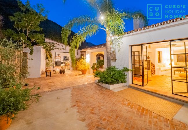 Casa rural en Coín - Cubo's Mountain View Casa Marling Casa rural en Coín - Cubo's Mountain View Casa Marling