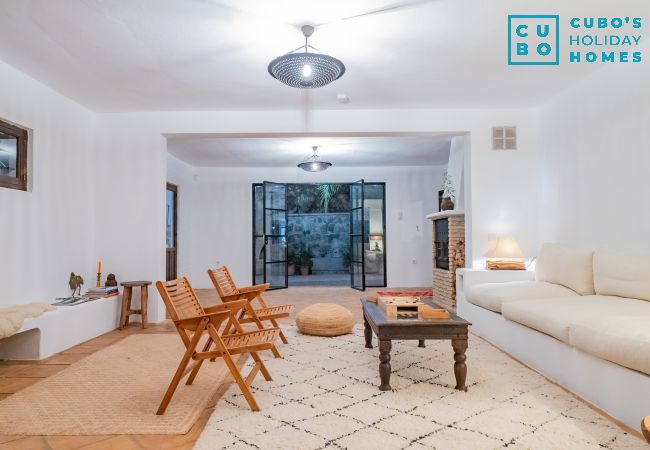 Casa rural en Coín - Cubo's Mountain View Casa Marling Casa rural en Coín - Cubo's Mountain View Casa Marling