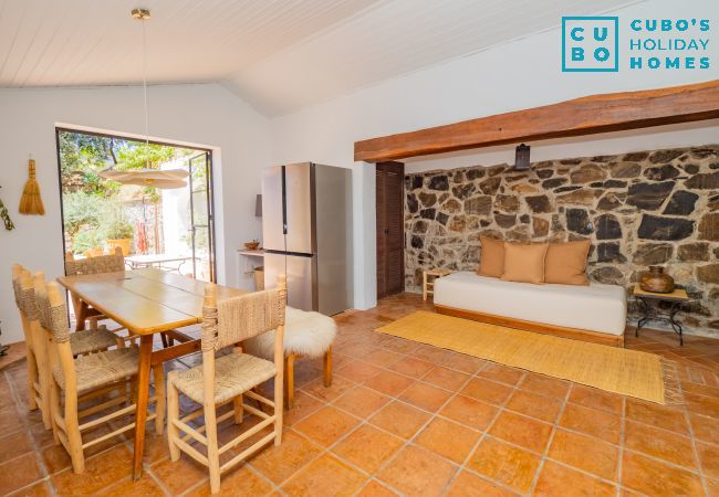 Casa rural en Coín - Cubo's Mountain View Casa Marling Casa rural en Coín - Cubo's Mountain View Casa Marling