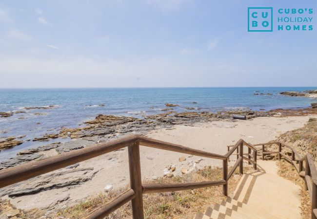 Apartamento en Mijas Costa - Cubo's El Faro Beach Apartment with Pool Apartamento en Mijas Costa - Cubo's El Faro Beach Apartment with Pool