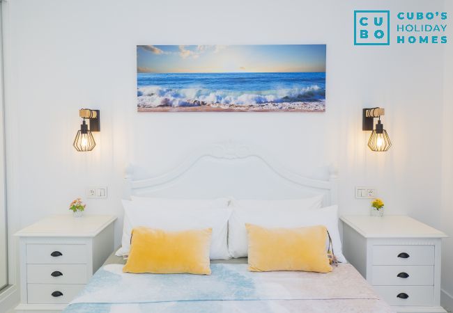 Apartamento en Mijas Costa - Cubo's El Faro Beach Apartment with Pool Apartamento en Mijas Costa - Cubo's El Faro Beach Apartment with Pool