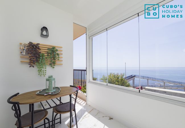 Apartamento en Mijas Costa - Cubo's El Faro Beach Apartment with Pool Apartamento en Mijas Costa - Cubo's El Faro Beach Apartment with Pool
