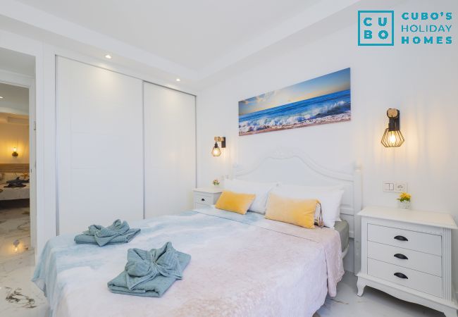 Apartamento en Mijas Costa - Cubo's El Faro Beach Apartment with Pool Apartamento en Mijas Costa - Cubo's El Faro Beach Apartment with Pool