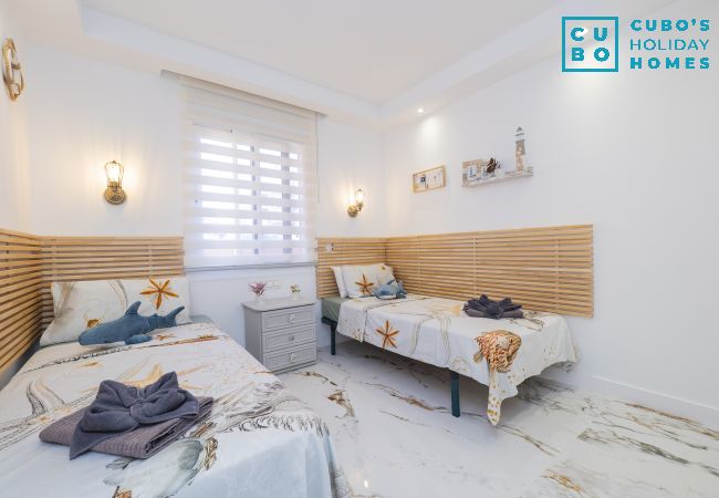 Apartamento en Mijas Costa - Cubo's El Faro Beach Apartment with Pool Apartamento en Mijas Costa - Cubo's El Faro Beach Apartment with Pool