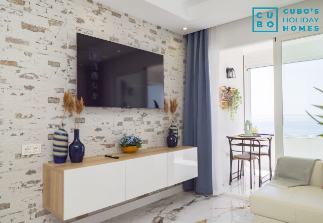 Apartamento en Mijas Costa - Cubo's El Faro Beach Apartment with Pool Apartamento en Mijas Costa - Cubo's El Faro Beach Apartment with Pool