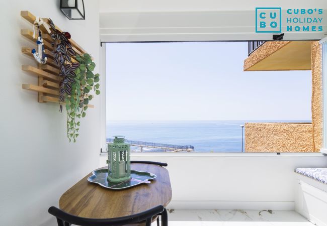 Apartamento en Mijas Costa - Cubo's El Faro Beach Apartment with Pool Apartamento en Mijas Costa - Cubo's El Faro Beach Apartment with Pool