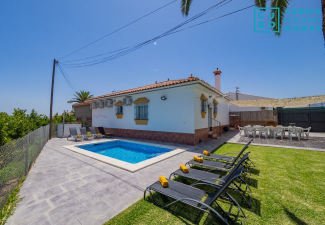 Casa en Alhaurin de la Torre - Cubo's Riad de Maruchi