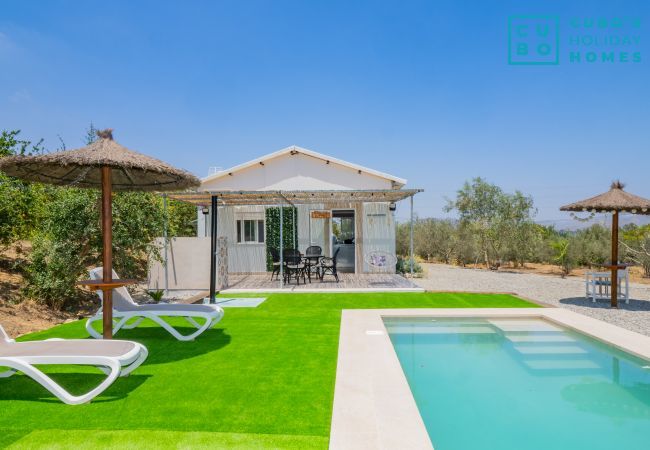 Encantadora casa rural con piscina en Alhaurín el Grande.