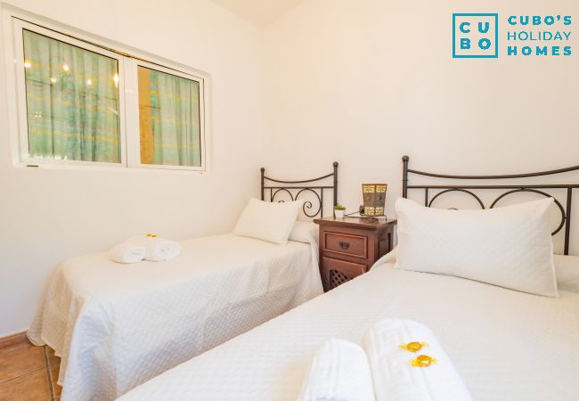 Casa rural en Alhaurín el Grande - Cubo's Casa Vista Alegre Casa rural en Alhaurín el Grande - Cubo's Casa Vista Alegre