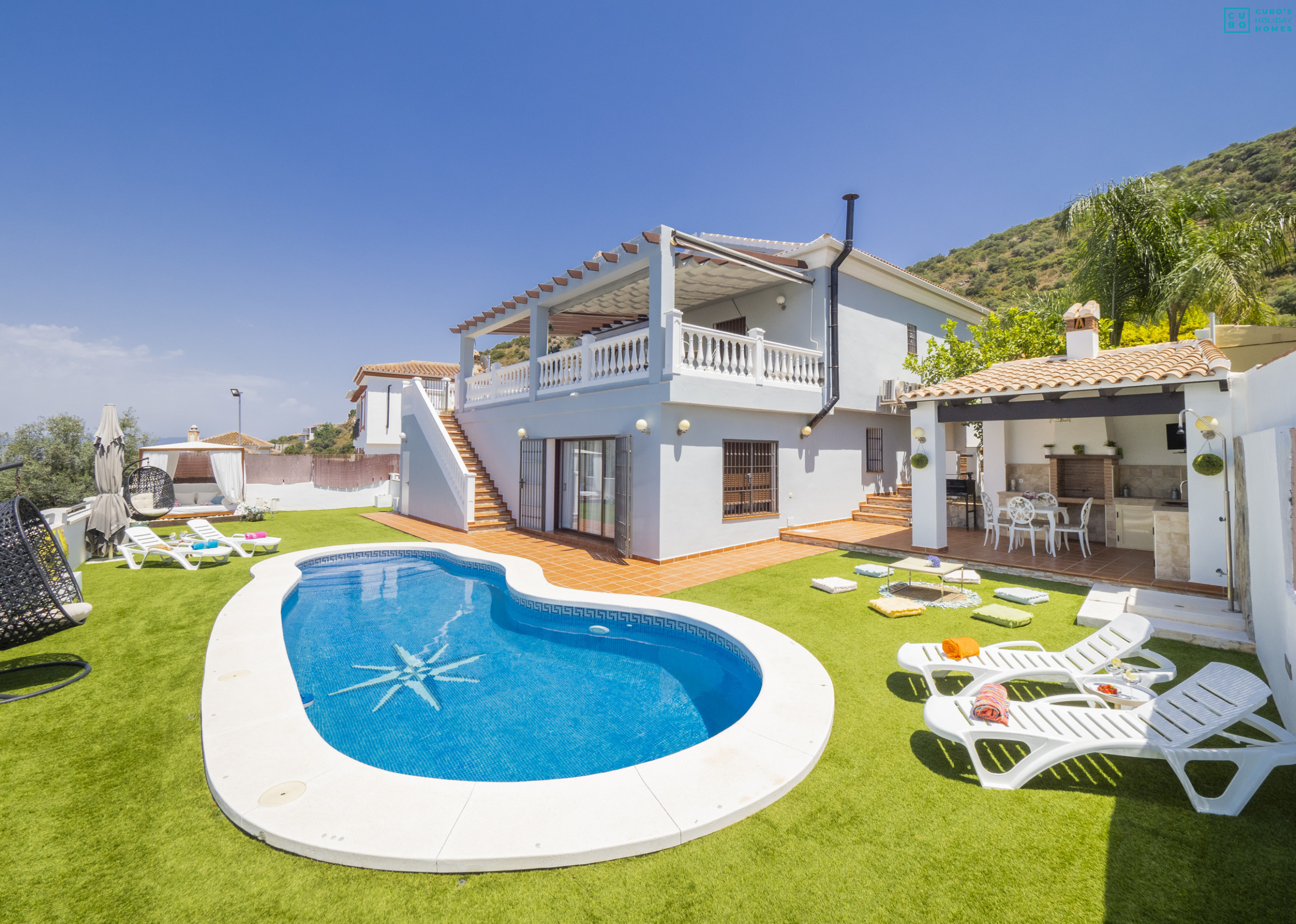 Villa vacacional en Coín para 10 personas con piscina privada.