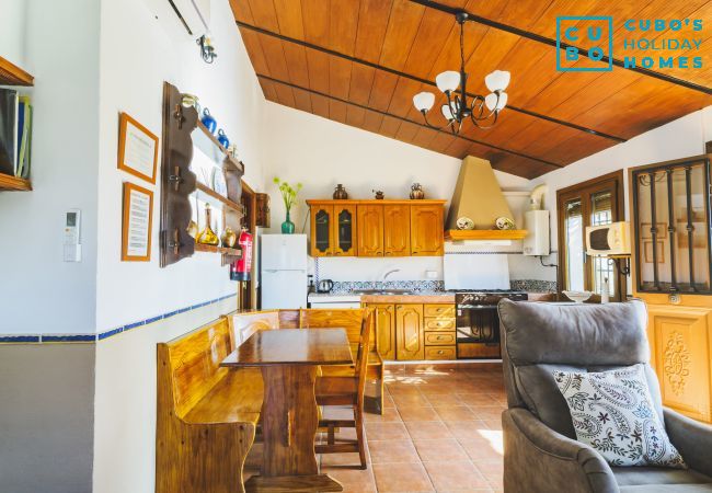 Casa rural en Ardales - Cubo's Casa Rural Jose & Caminito del Rey Casa rural en Ardales - Cubo's Casa Rural Jose & Caminito del Rey