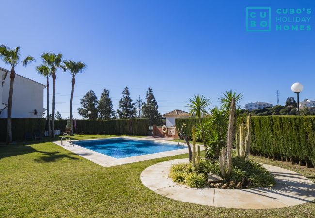 Casa adosada en Mijas Costa - Cubo's Chaparral Townhouse & Community Pool