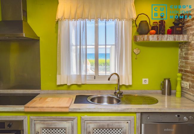 Casa en Manilva - Cubo's Beachfront Marina de Casares House Casa en Manilva - Cubo's Beachfront Marina de Casares House