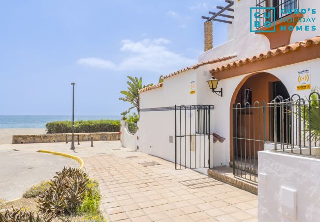 Casa en Manilva - Cubo's Beachfront Marina de Casares House Casa en Manilva - Cubo's Beachfront Marina de Casares House