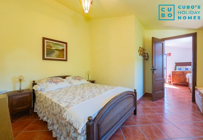 Alquiler por habitaciones en Ronda - Cubo's La Cimada 5 Pax Bed&Breakfast