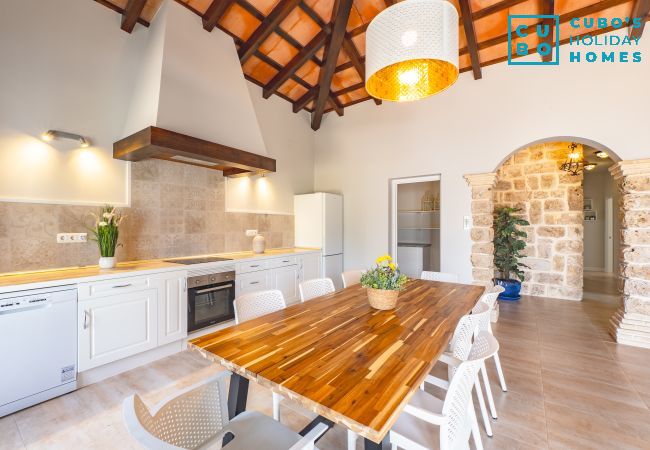 Casa rural en Alhaurín el Grande - Cubo's La Luz del Valle Rural House Casa rural en Alhaurín el Grande - Cubo's La Luz del Valle Rural House