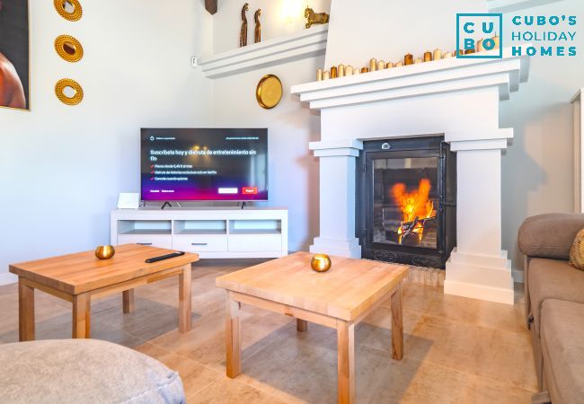 Casa rural en Alhaurín el Grande - Cubo's La Luz del Valle Rural House Casa rural en Alhaurín el Grande - Cubo's La Luz del Valle Rural House