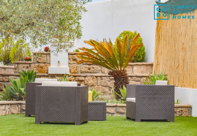 Casa rural en Alhaurín el Grande - Cubo's La Luz del Valle Rural House Casa rural en Alhaurín el Grande - Cubo's La Luz del Valle Rural House